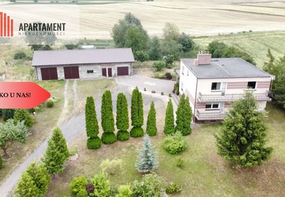 Przestronny dom z dużym ogrodem i własnym stawem