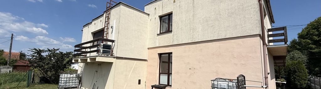 Dom wolnostojący z pompą ciepła i fotowoltaiką