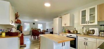 Dom z osobną kawalerką trzebiatów