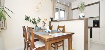 Kameralny blok | duży taras | garderoba