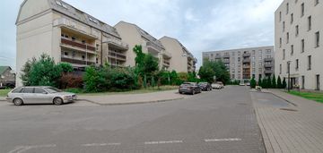 Przytulne i klimatyczne mieszkanie na żwakowie