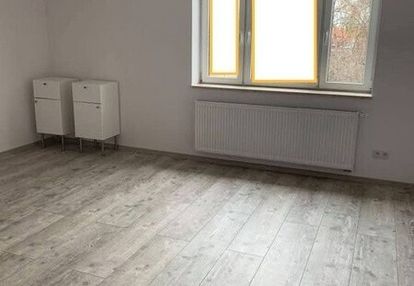 Dom 350 m² pod działalność, duży parking i ogród