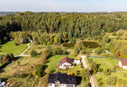 Nowość ! dom blisko z jeziora z piękną działką
