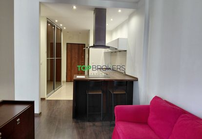 Ciche dwa pokoje, garaż, komórka