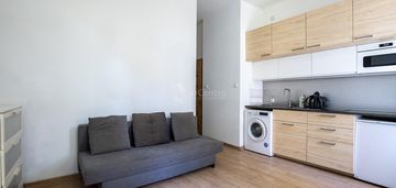 Wymarzona lokalizacja, balkon od dziedzińca