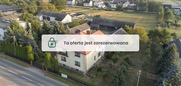 Dom z dużymi możliwościami 15 km od radomia.