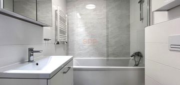 | 2 pokoje | blisko rzeki | kępa |