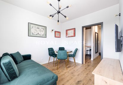 Mieszkanie na 6 piętrze tuż obok forum!