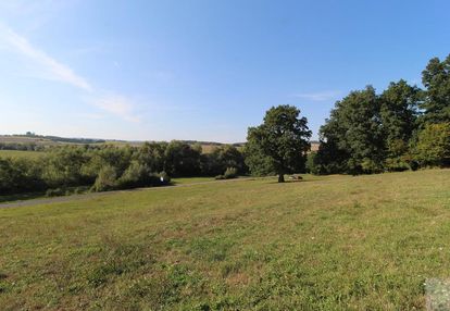 Wyjątkowa działka na wzgórzu w okolicach przemyśla