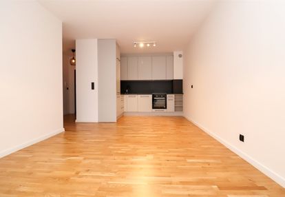 65 m2, 3 pokoje, winda, garaż podziemny!