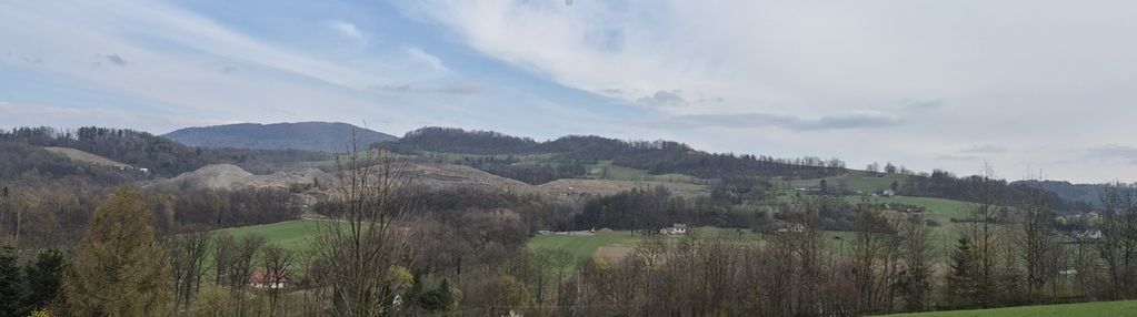 Działka budowlana pod lasem