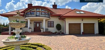 Koźmin - nowoczesny dom (250m2) z pięknym ogrodem!