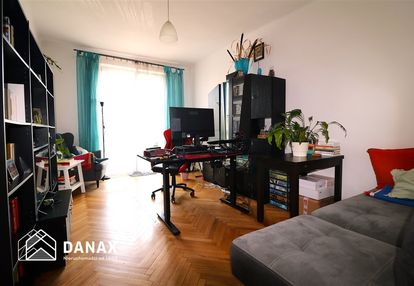 Nowa huta, 2-pokojowe z balkonem !