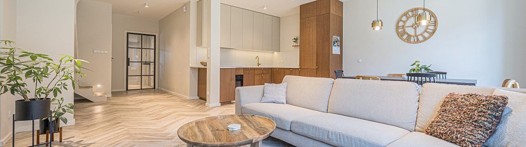 Dom szereg, 4 pokoje, garaż, wolny od zaraz