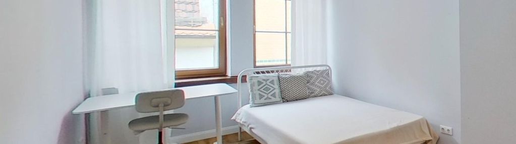 Duży ładny pokój na wynajem w rynku wrocław