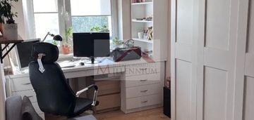 Duże mieszkanie w legionowie z balkonem