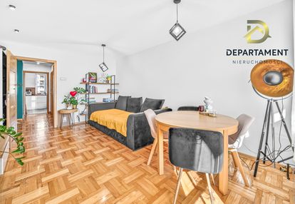 3 pokojowe mieszkanie z garderobą 63 m2 i towarowa