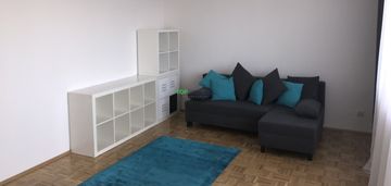 Dwa pokoje z oddzielną kuchnią, po remoncie