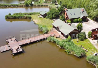 Sprzedam wyjątkowe miejsce z własnymi jeziorami !