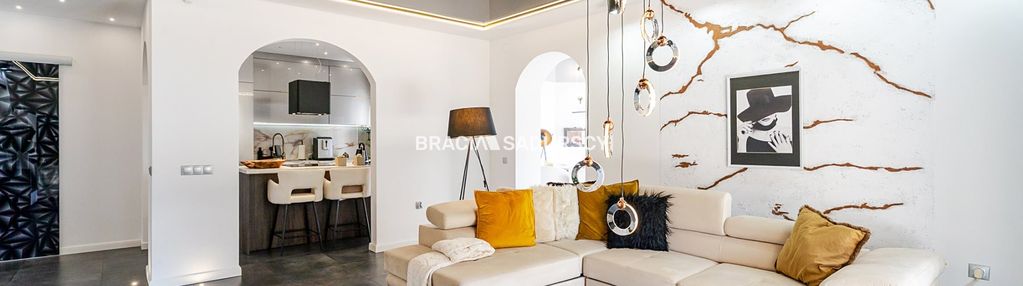 Luksusowy dom 350 m² z fotowoltaiką – blisko żabna