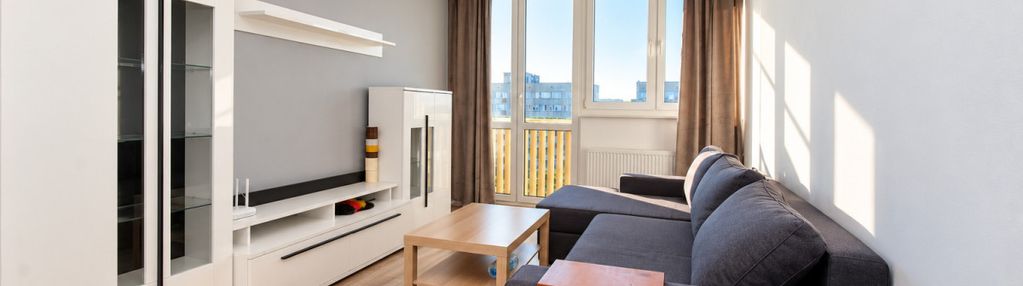2 pokoje | młodych techników | balkon | winda