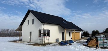 Dom w stanie deweloperskim, działka 10 arów