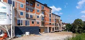Kamienica - 2 pok - balkon - 2025r. - miejsce post