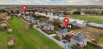 Nowoczesny bliźniak na zawadach