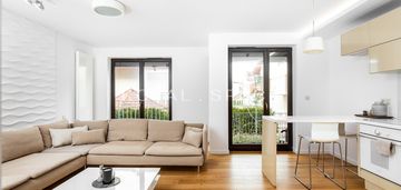 Komfortowe 2-pokojowe mieszkanie z garderobą!