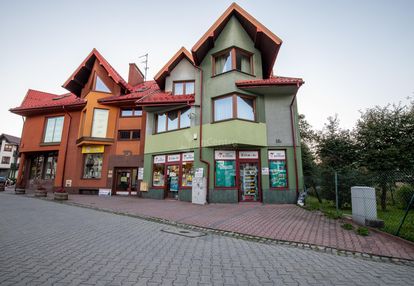 Budynek mieszkalno-usługowy. świetna lokalizacja.