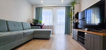 Po generalnym remoncie z umelowaniem + balkon !