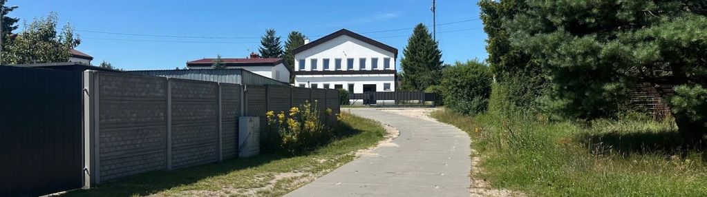 Uzbrojona płaska działka pod usługi– karczemki!