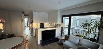 Jasny przestronny apartment splace żoliborz.