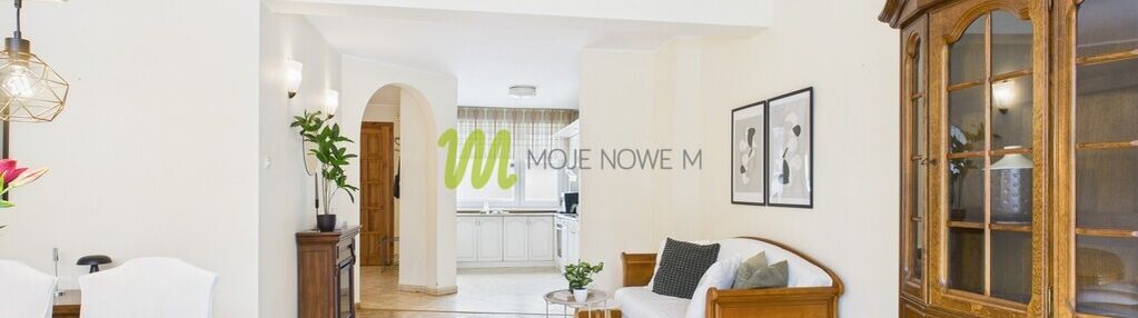 Dom szeregowiec, fotowoltaika, rolety zewnętrzne