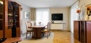 5-pok, widok na zieleń, do podziału, stare dębniki