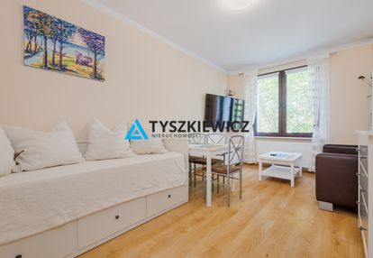 Przestronne 2 pokojowe mieszkanie po remoncie