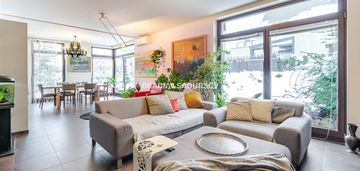 Nowoczesny bliźniak na sprzedaż – parkowe wzgórze