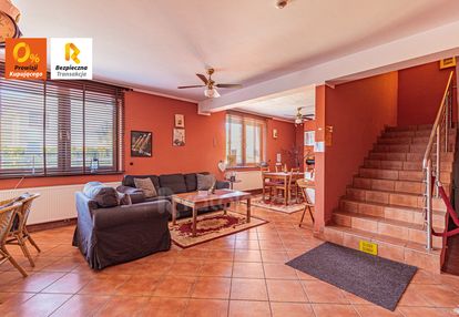 Gotowiec inwestycyjny 14 umeblowanych pokoi z łazi