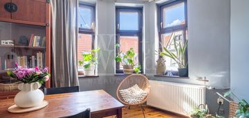 Możliwość 3 pokoi, wrzeszcz, zadbana kamienica