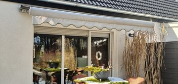 Śliczny domek tuż przy lesie