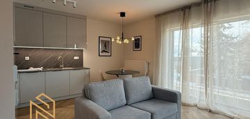 Komfortowe 2 pok. mieszkanie, balkon, garaż