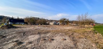 Działka w grucznie 2166m² wz, media w pobliżu