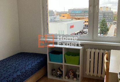 3 pokoje - piwnica - balkon