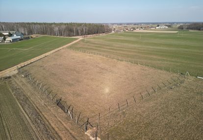Sprzedam działkę budowlaną w maruszewie