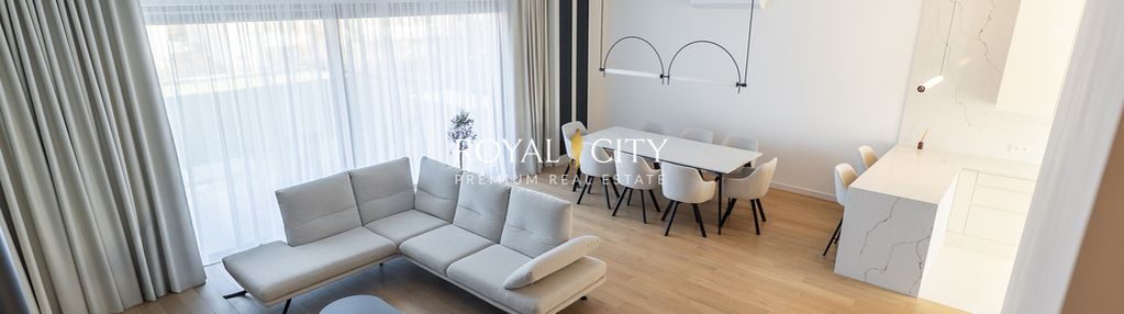 Energooszczędny dom w dąbrowie leśnej premium.