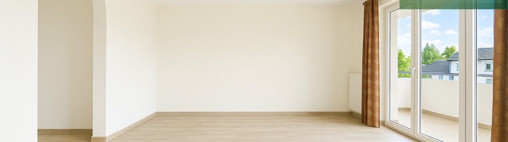 Trzy pokoje z dużym narożnym balkonem