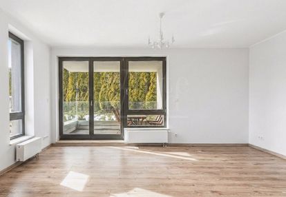 Apartament o potencjale aranżacyjnym, 3 lub 4 pok.