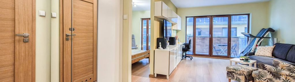 Komfortowe m. z balkonem i miejscem post. na kępie