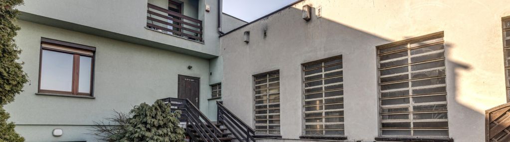 Działka z budynkiem usługowym z częścią mieszkalną