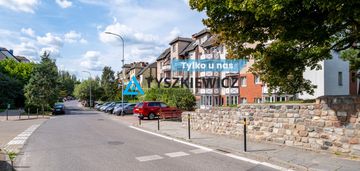 Dwupoziomowe | widok na zatokę | blisko centrum